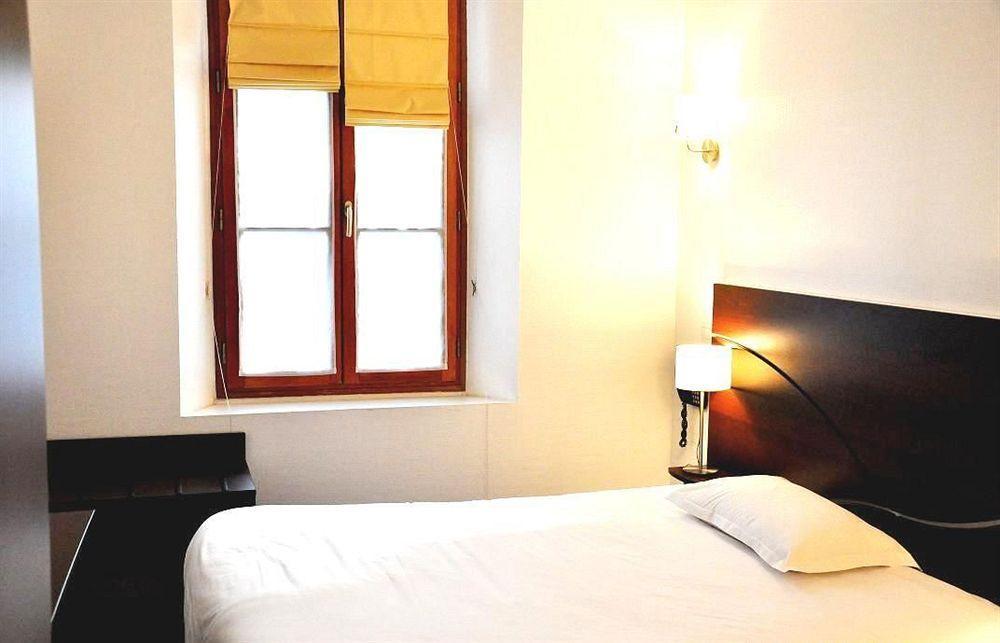 Lorient Hotel - Roazhon Park Ренн Екстер'єр фото